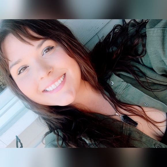 Meet your Posher, Shauna - Picture 7 of 9